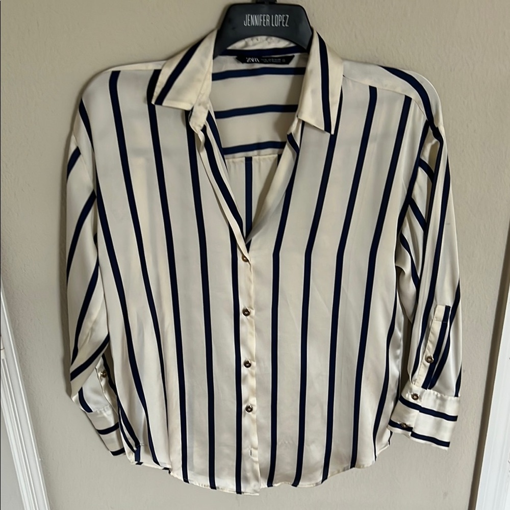Zara Women’s Cream and Navy Striped Shirt